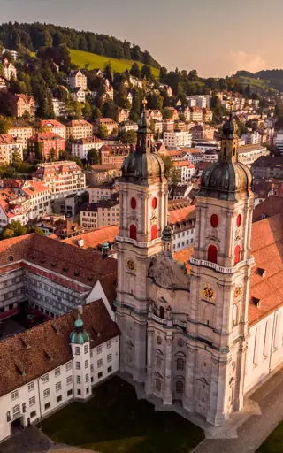 Filiale St. Gallen sucht Reiseberater*in 100%